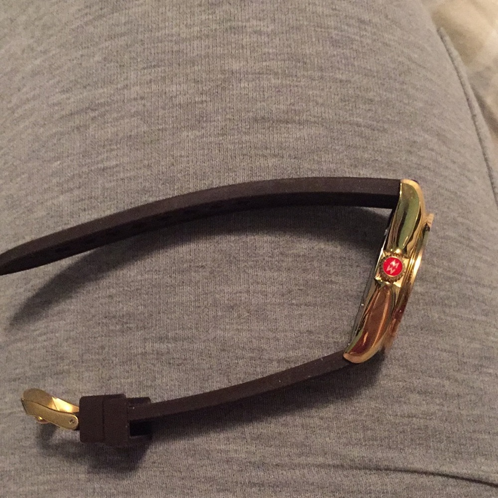 Watch - Picture 4 of 4